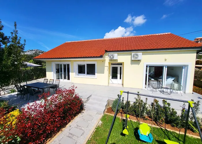 Holiday Home Mateo